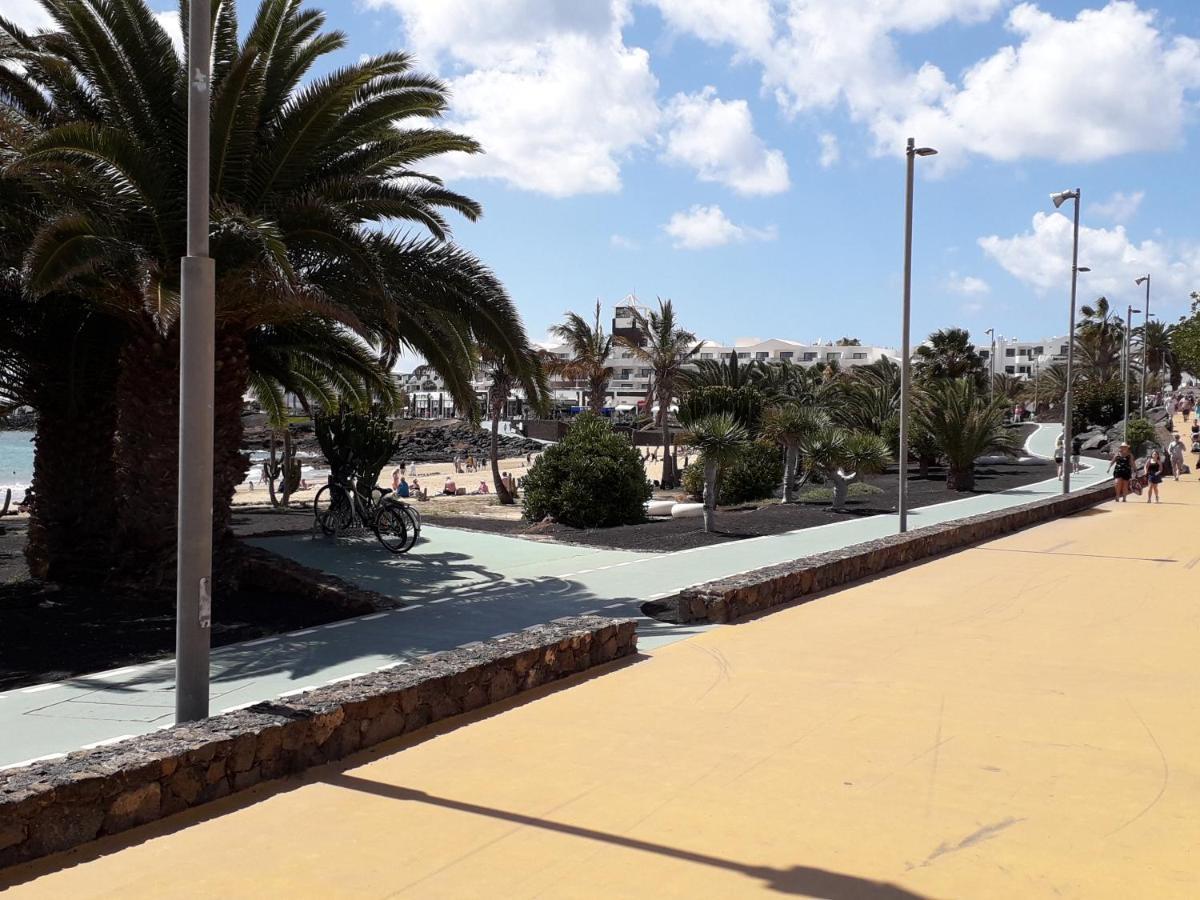 Sunny Self-Catering Apartment Costa Teguise, Lanzarote, Spain Экстерьер фото